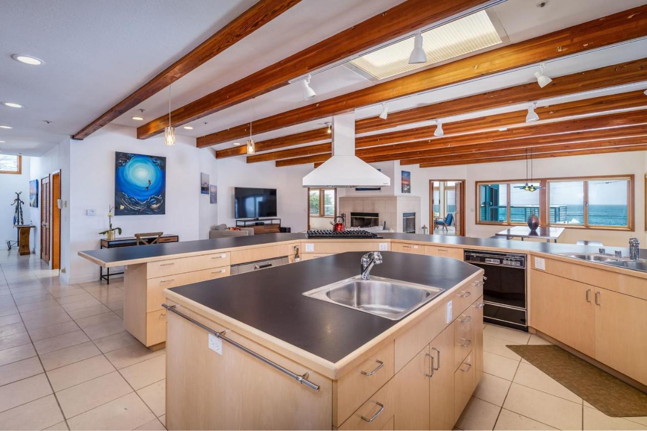 Luxury Beachfront Penthouse Walk To The Beach Restaurants Entertainment Half Moon Bay Eksteriør bilde
