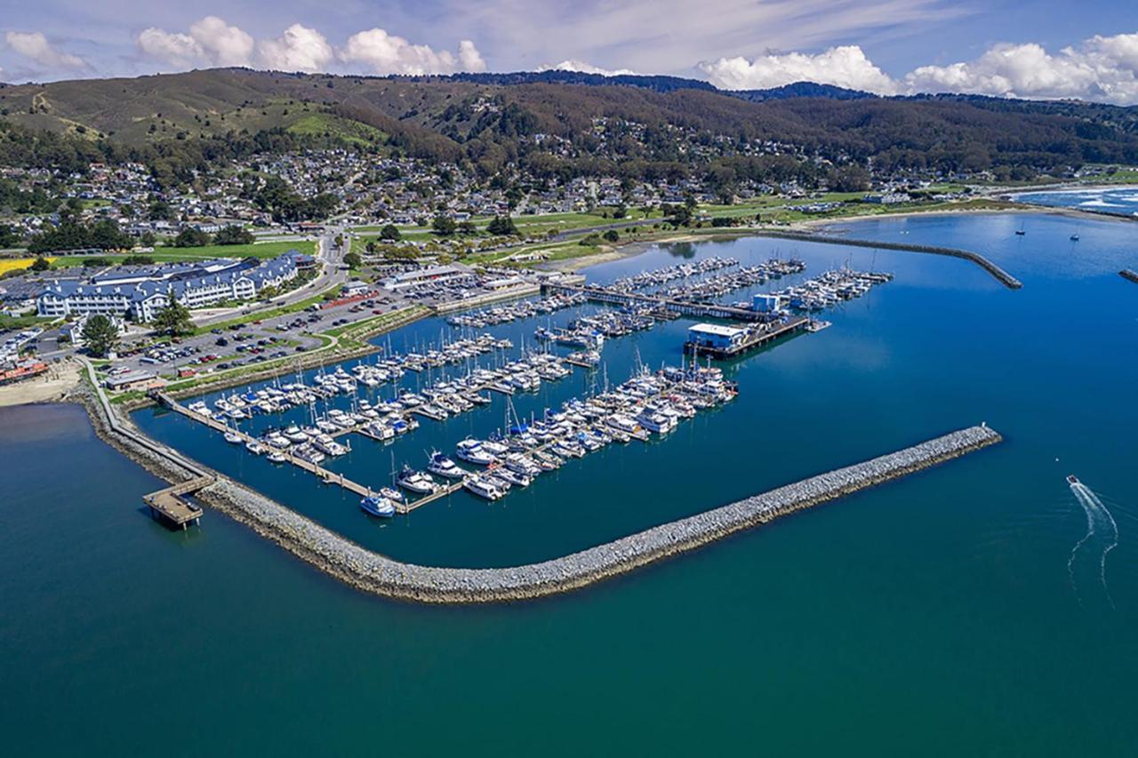 Luxury Beachfront Penthouse Walk To The Beach Restaurants Entertainment Half Moon Bay Eksteriør bilde